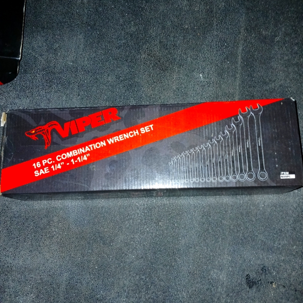 Viper Wrench Set